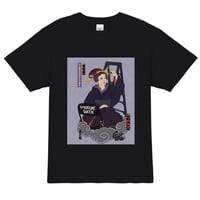 DASH・チサコ【クイーン雲上休憩の図Tシャツ】