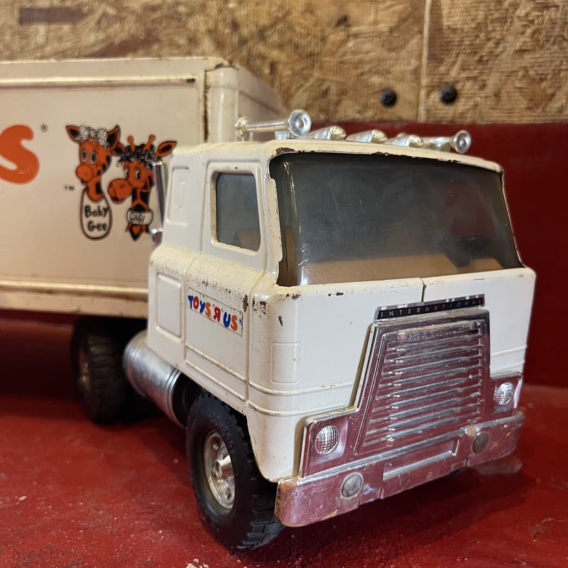 TOYS〝R”US/ERTL 1980's 21 Inch Trailer/z-96 | act.7 TOYS〝R”US/ERTL 1980's 21 Inch Trailer/z-96 | act.7