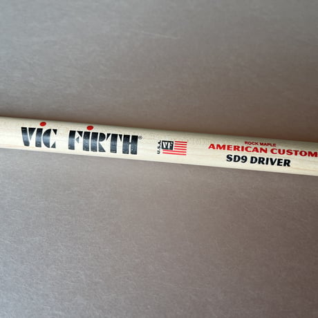 スティック　VIC FIRTH　 VIC-SD9 "DRIVER"