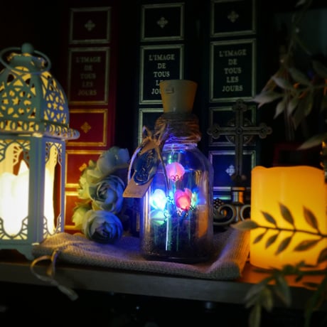 妖精の森の花灯り　小瓶のインテリア　太陽光（ソーラー）LEDライト
