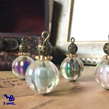 3色＊First Perfume Bottle　ネックレス（チェーン/牛革）