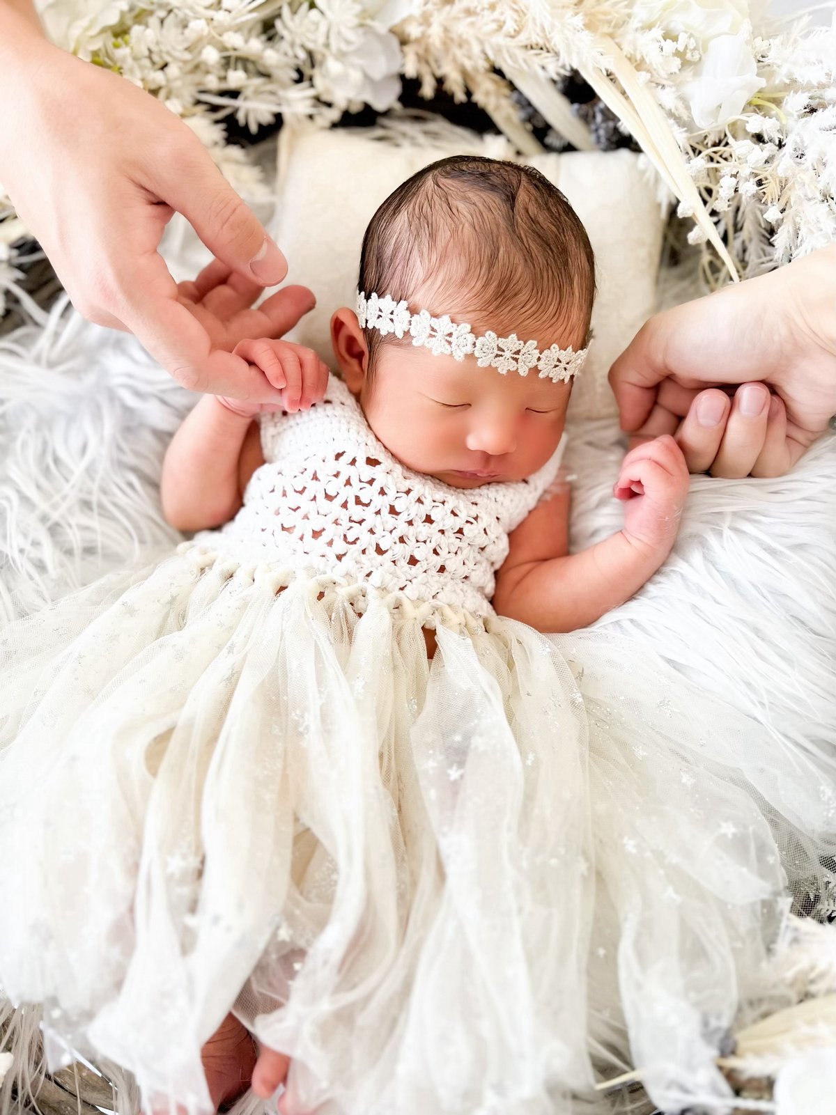 基本セット】Whiteフラワーリース / 20012 | ニューボーンフォト Link to