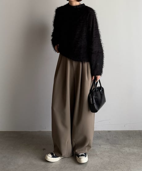 feather top pullover