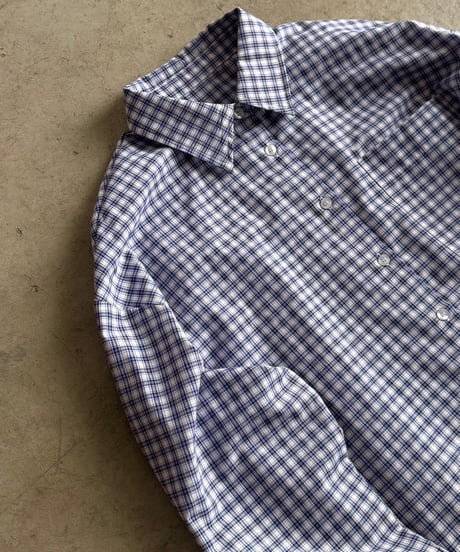 blue pattern shirt