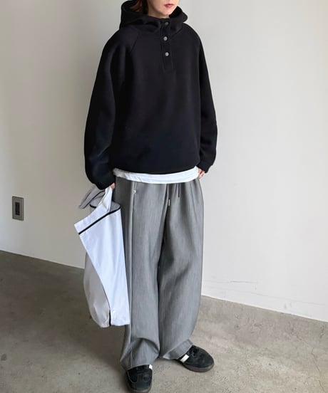 half snap hood sweat