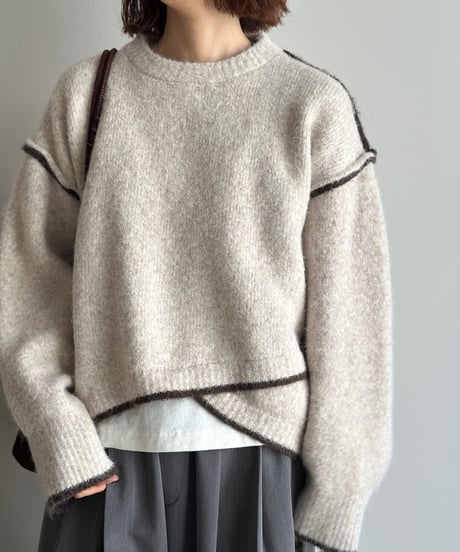 focal seam design knit