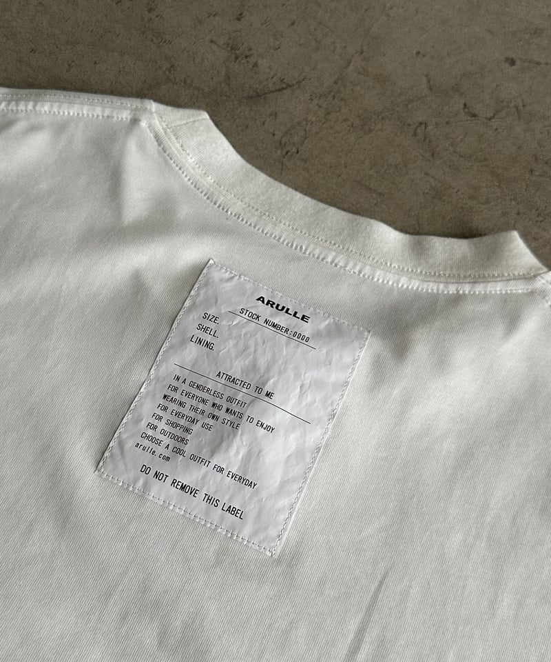 simple back tag t-shirt【一部予約】 | ARULLE