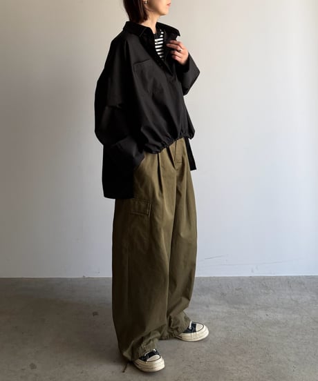 drawst hem skipper shirt