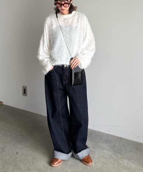 feather top pullover