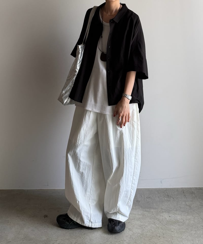 loose tapered wide pants | ARULLE