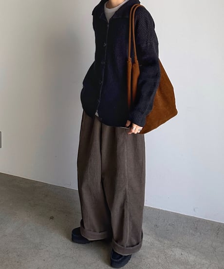oval relax corduroy pants