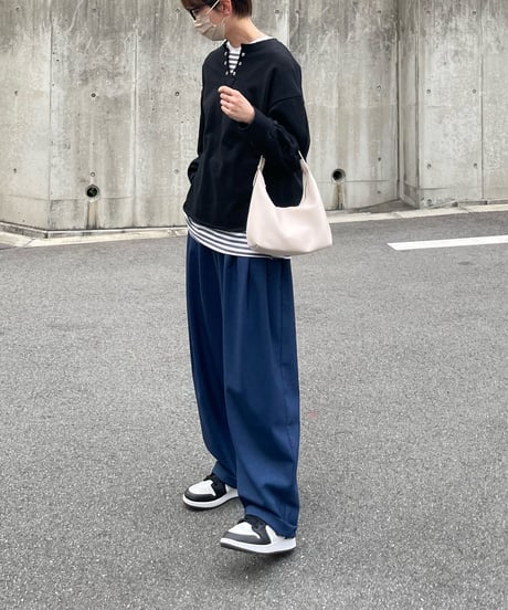 one handle shoulder bag