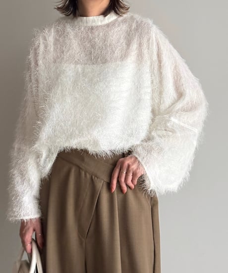 feather top pullover