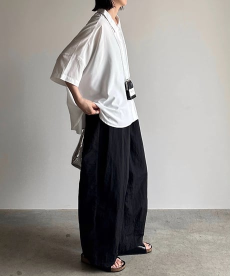 loose tapered wide pants