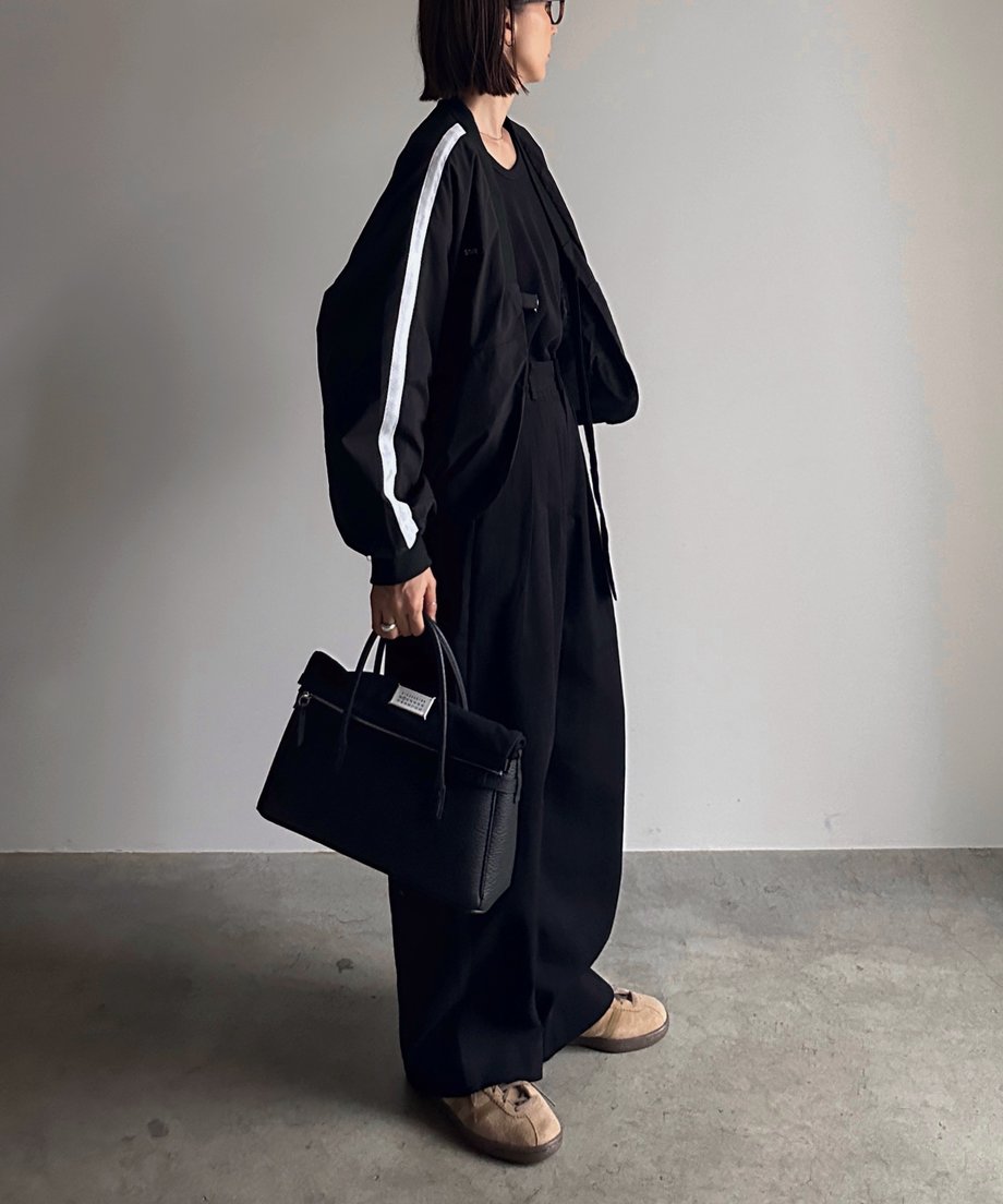 6728731ad3fe32103d70ba9d