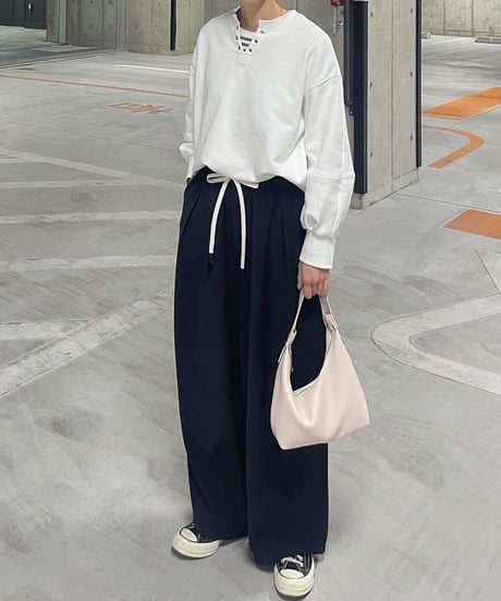 one handle shoulder bag