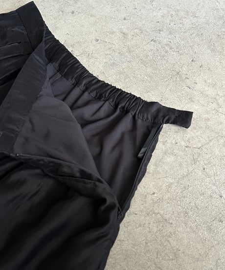 sheer lyocell tuck pants