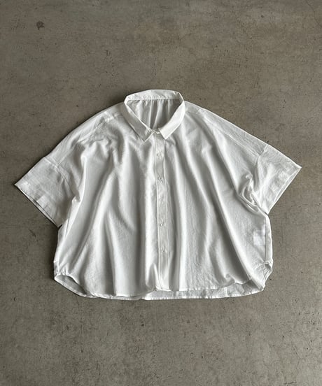 back gather sheer shirt【一部予約】