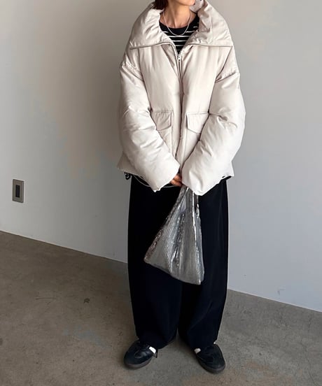 loose tapered pants