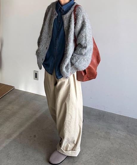 oval relax corduroy pants