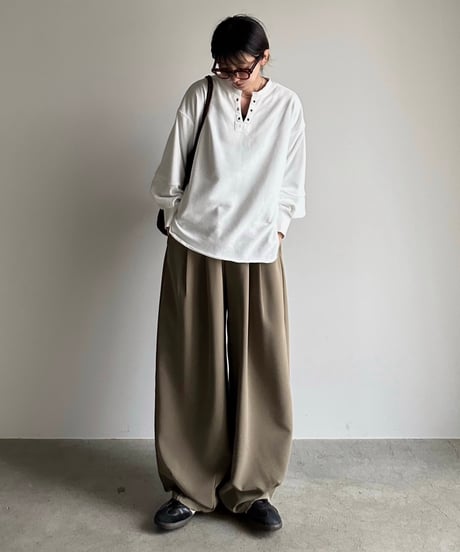 two tuck cocoon pants (set up対応)