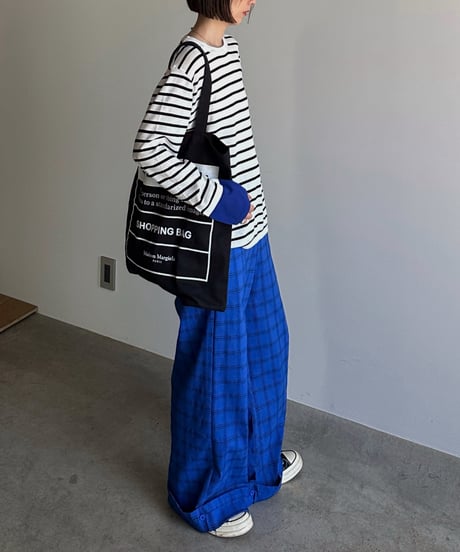 color cuff border cut sew