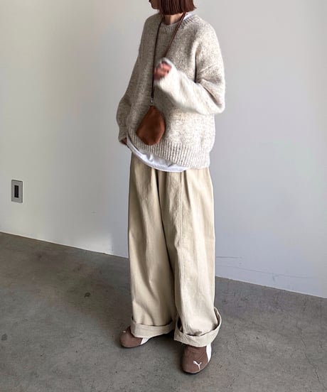 mix color crew neck knit