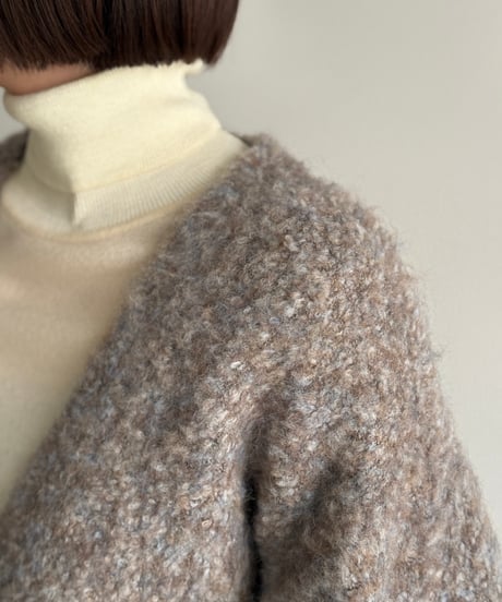 boucle yarn cardigan