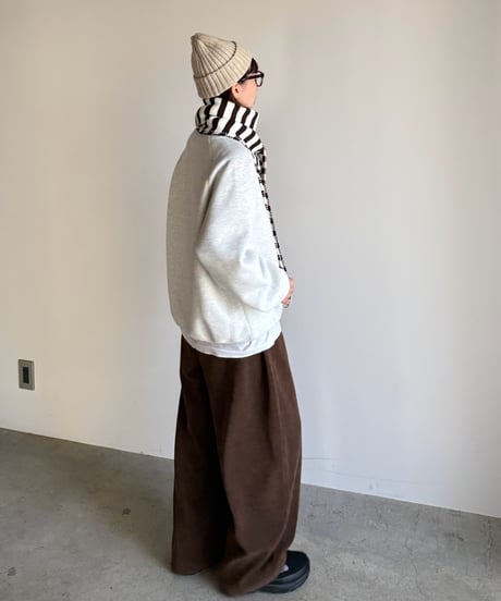border long muffler