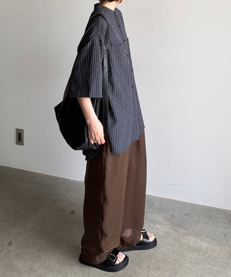 sheer lyocell tuck pants〈new color〉