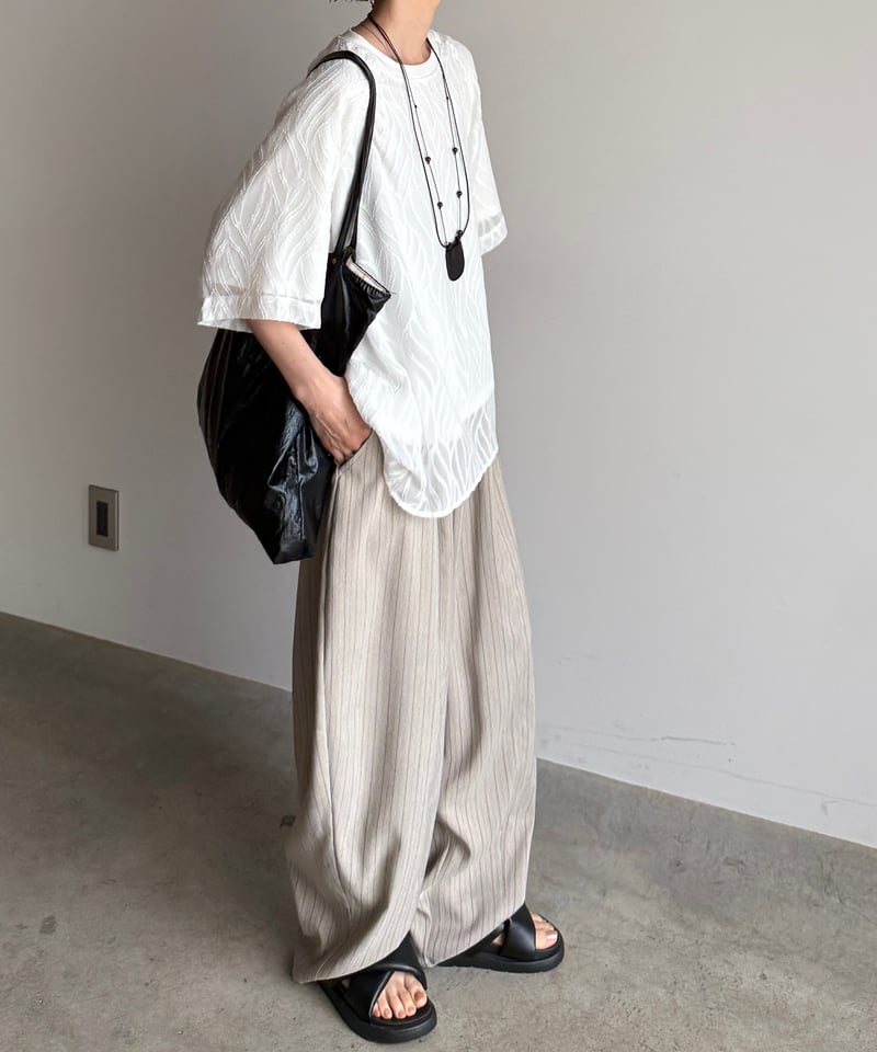 【ひらほー様取り置き中】AMALA DOCKING SWEATER ひらほー様取り置き中】AMALA DOCKING SWEATER - メルカリ