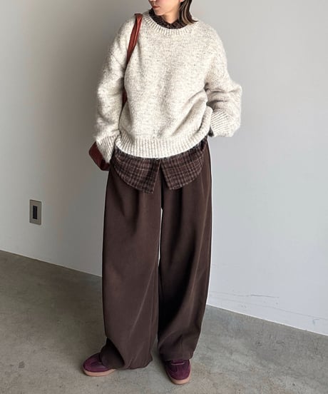 mix color crew neck knit
