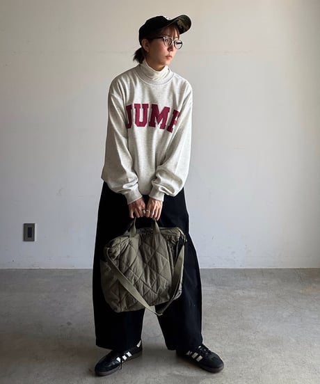 loose tapered pants