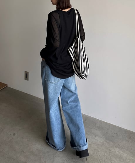 sheer loose cut sew