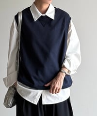 crew neck sweat vest