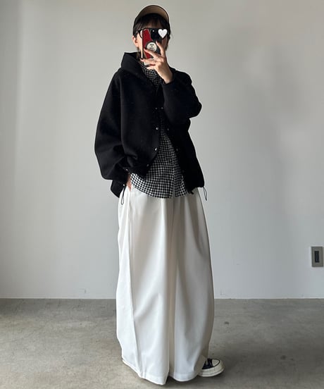 tuck wide slacks