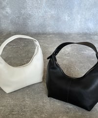 one handle shoulder bag