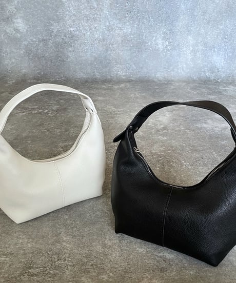 one handle shoulder bag