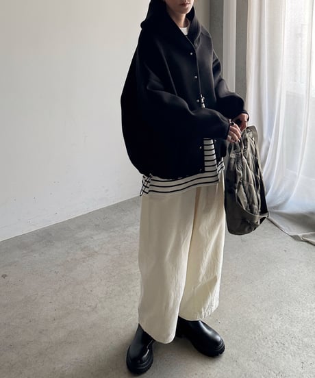 loose tapered pants