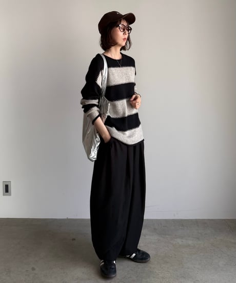 wide pitch border knit