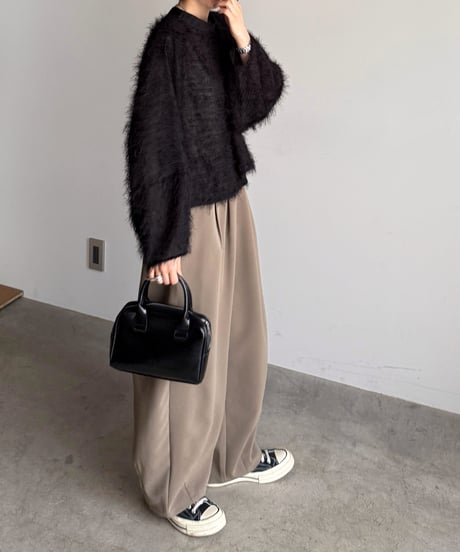 feather top pullover