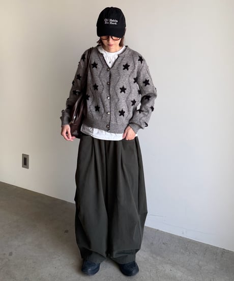 wide oval pants