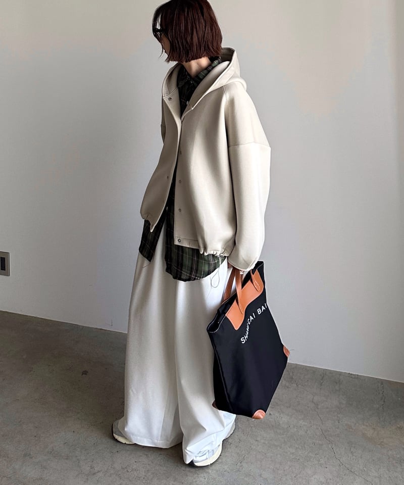 tuck wide slacks | ARULLE