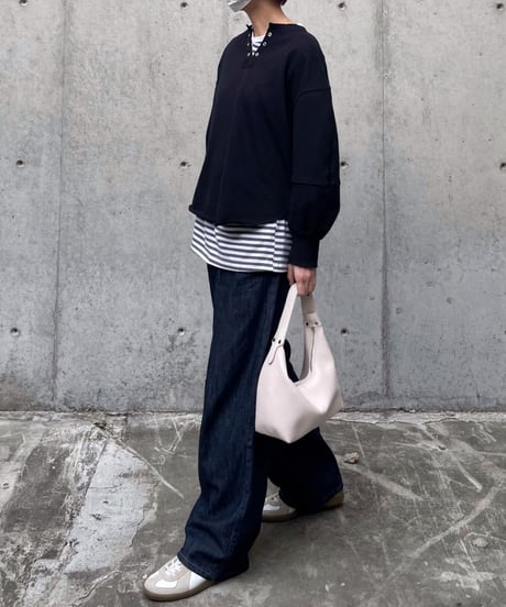 one handle shoulder bag
