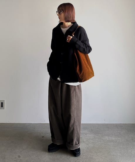 oval relax corduroy pants