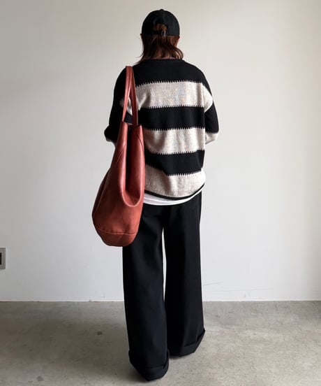 wide pitch border knit