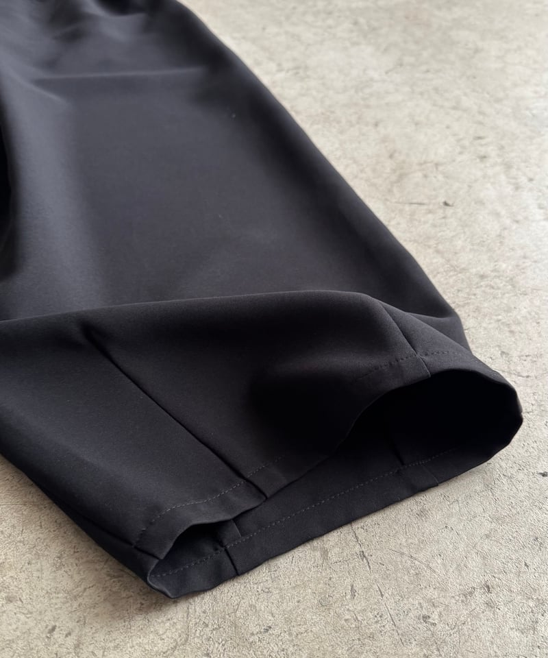 two tuck cocoon pants (set up対応) | ARULLE