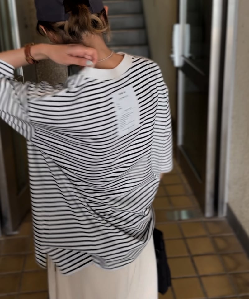 back tag border t-shirt | ARULLE