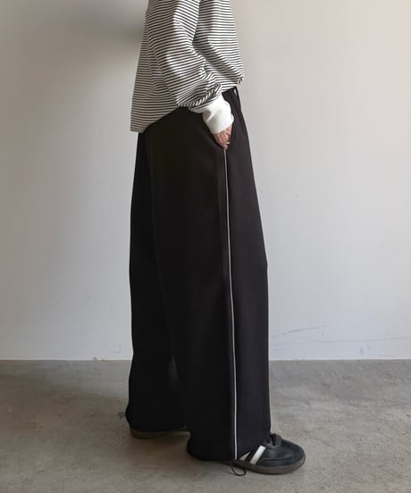 side line sweat pants