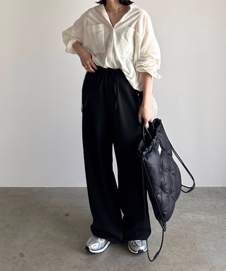 stand collar boyish shirt〈plain〉